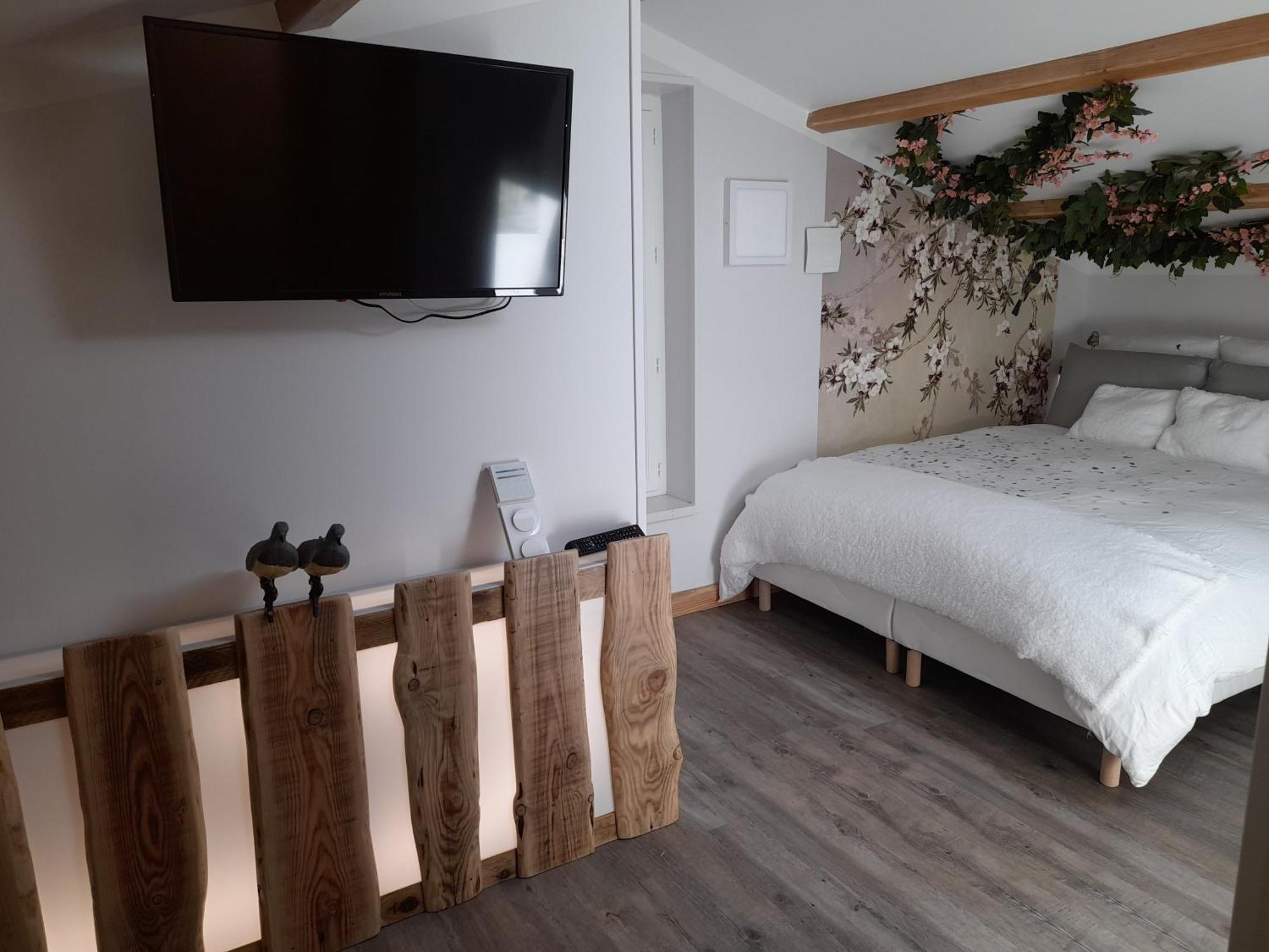 La Maison Du Bonheur, Borne De Recharge Ve Saint-Bernard  Zewnętrze zdjęcie